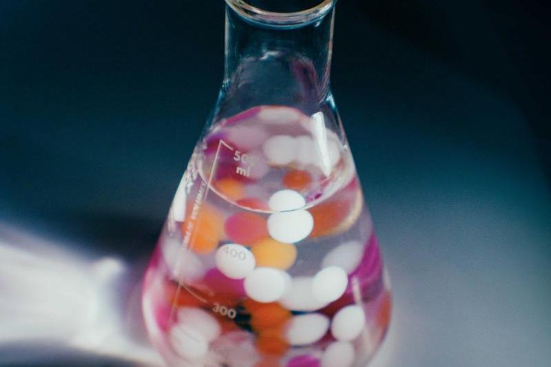 mAbs и рекомбинантные белки, области применения фильтрующего оборудования Alioth Biotech